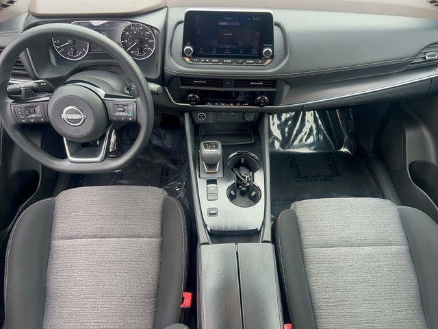 Used 2023 Nissan Rogue SV image 14