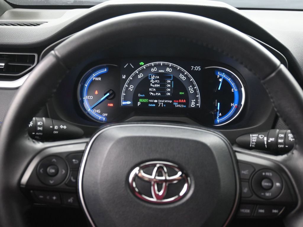 Used 2019 Toyota RAV4 XSE w/ Carpet Mat Package image 9