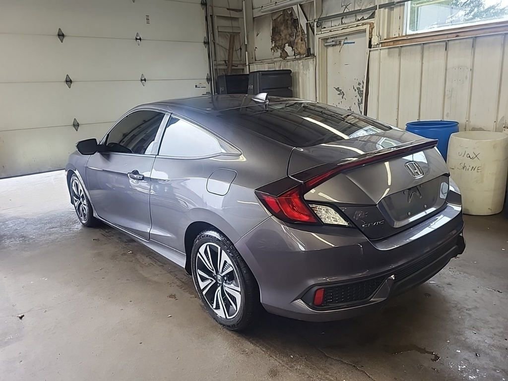 Used 2017 Honda Civic EX-T image 7