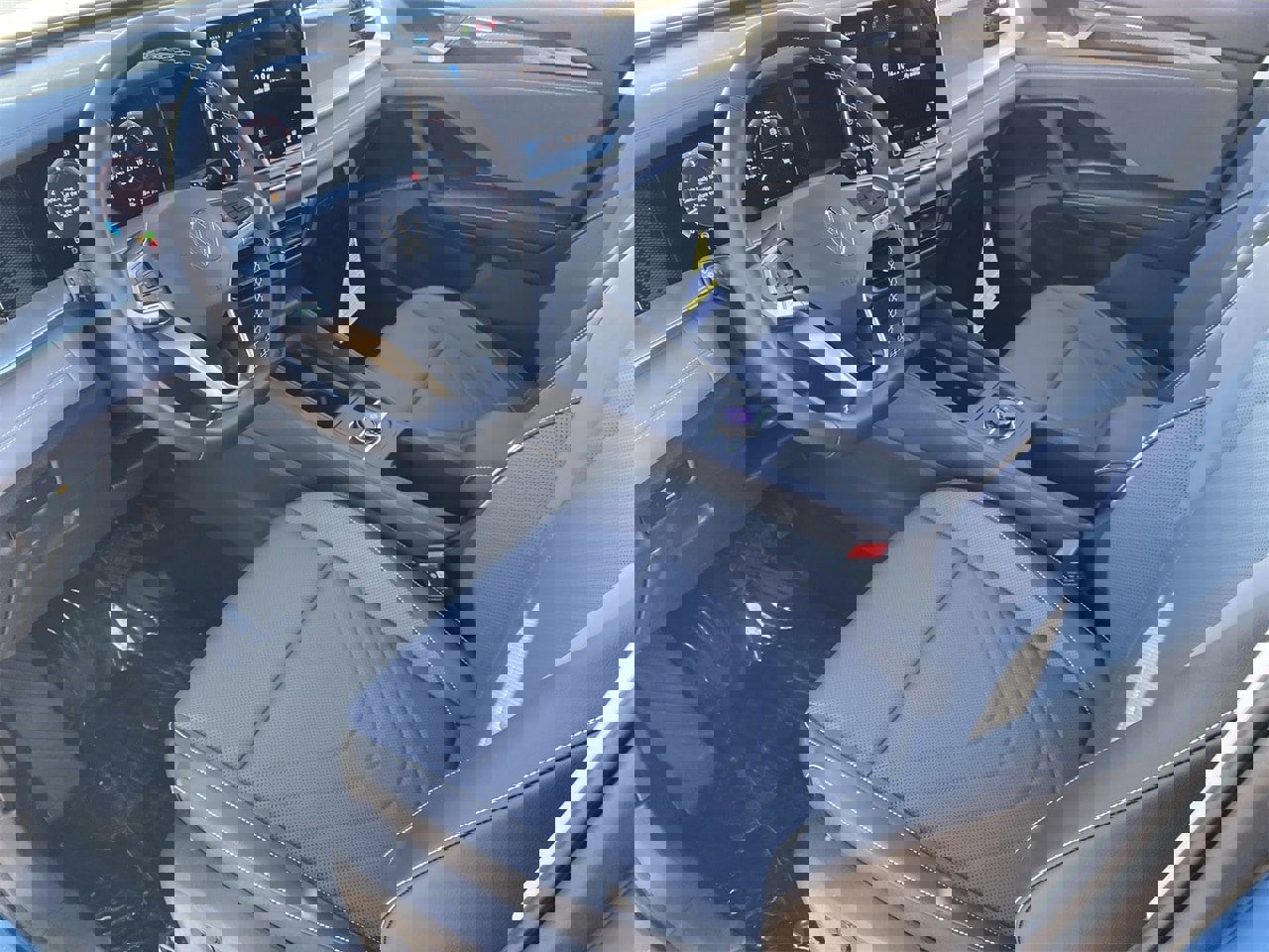 New 2026 Volkswagen Tiguan SE image 14