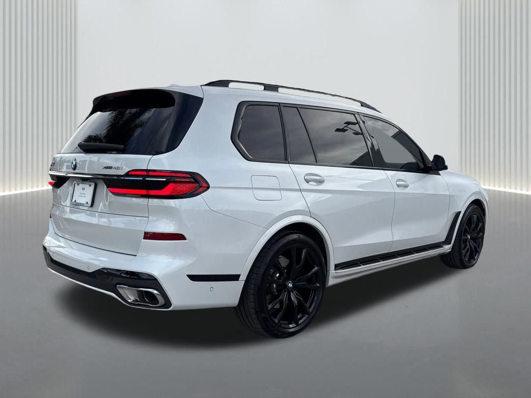 Used 2023 BMW X7 xDrive40i w/ M Sport Package image 5