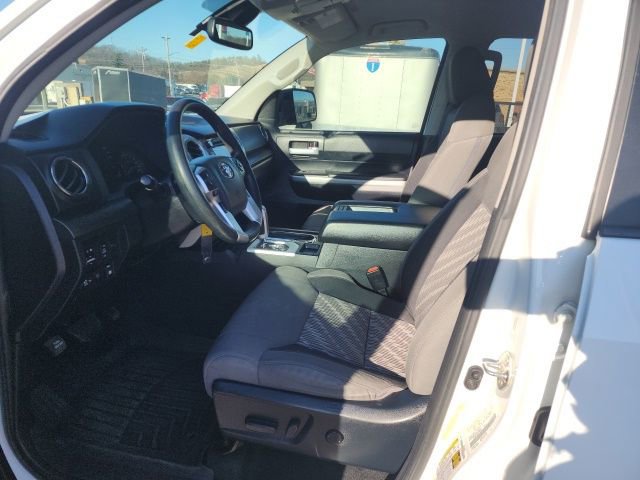 Used 2018 Toyota Tundra SR5 image 19