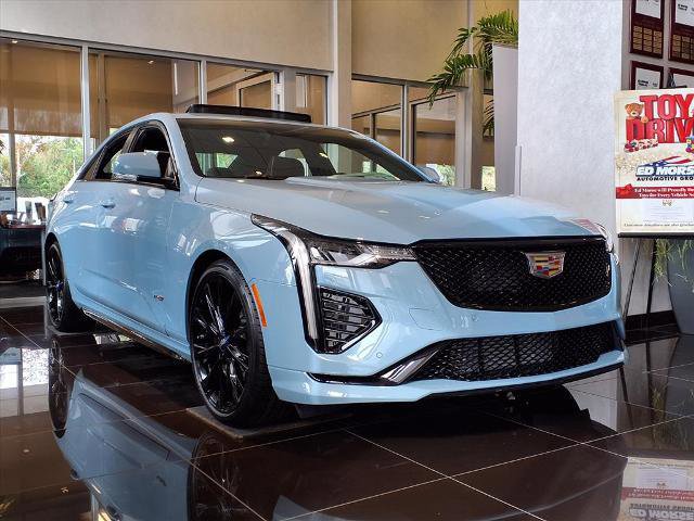 New 2026 Cadillac CT4 V image 3