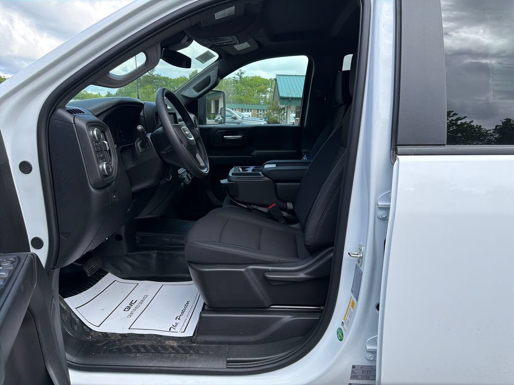 New 2026 GMC Sierra 3500 Pro AWD/4WD image 9