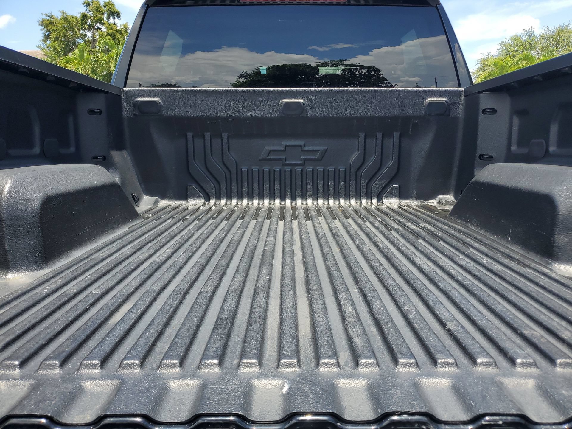 Used 2022 Chevrolet Silverado 1500 Custom RWD image 8
