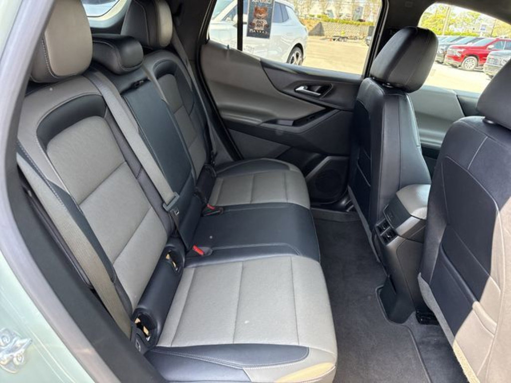 Used 2025 Chevrolet Equinox LT w/ Convenience Package II FWD image 57