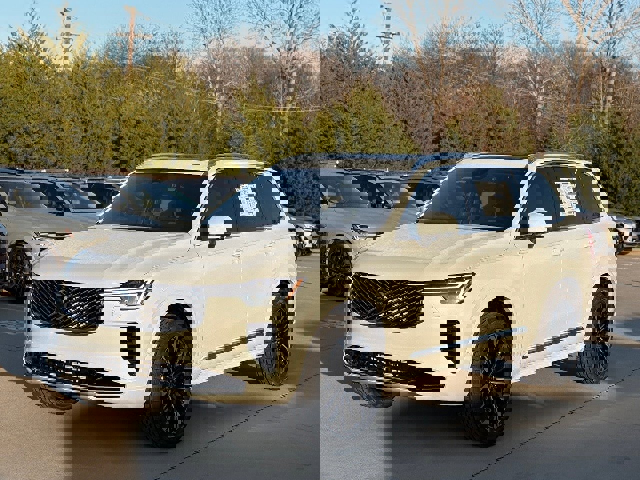 New 2026 Volvo XC90 B6 Plus image 2