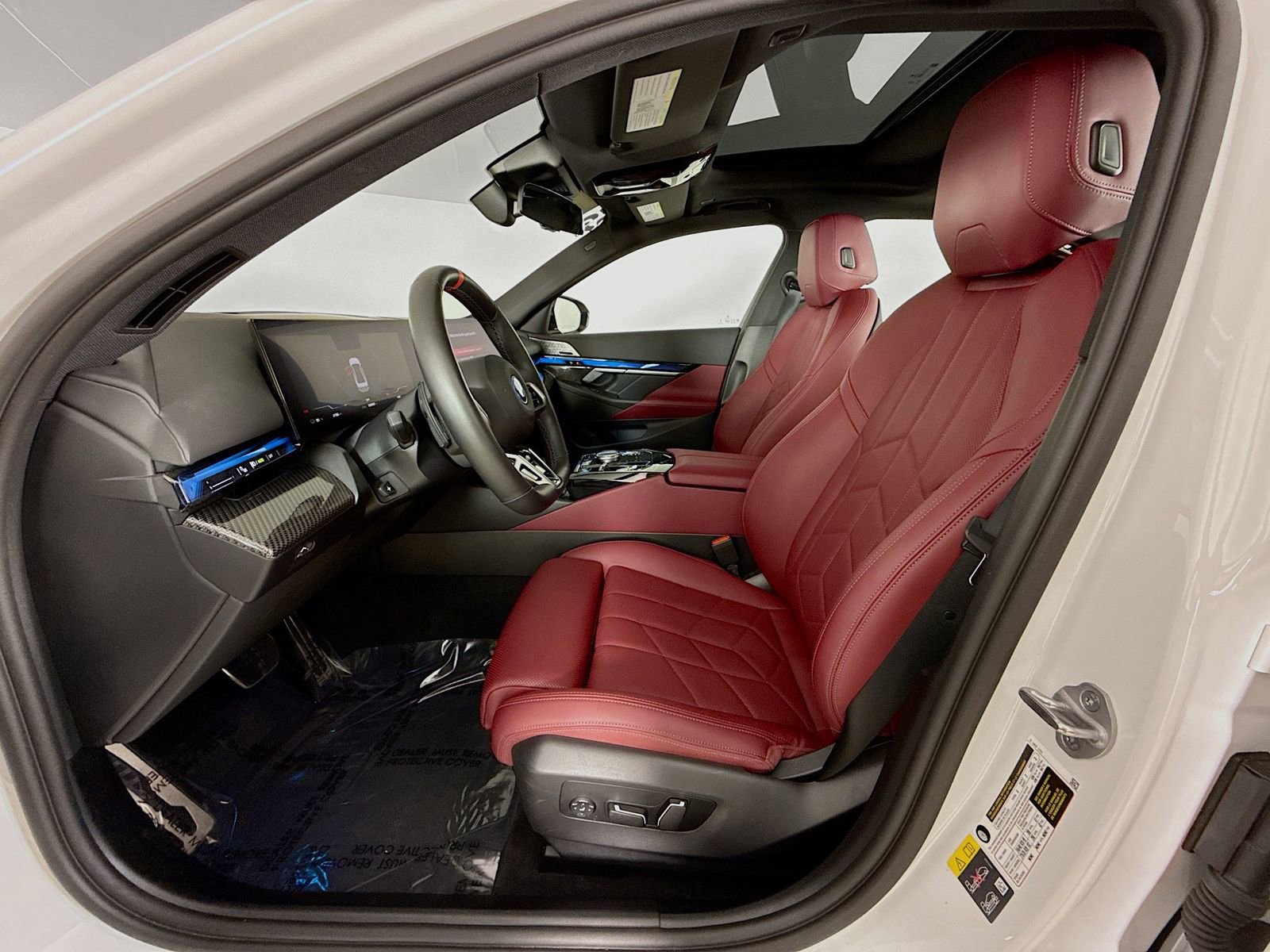 Certified 2025 BMW i5 M60 image 22