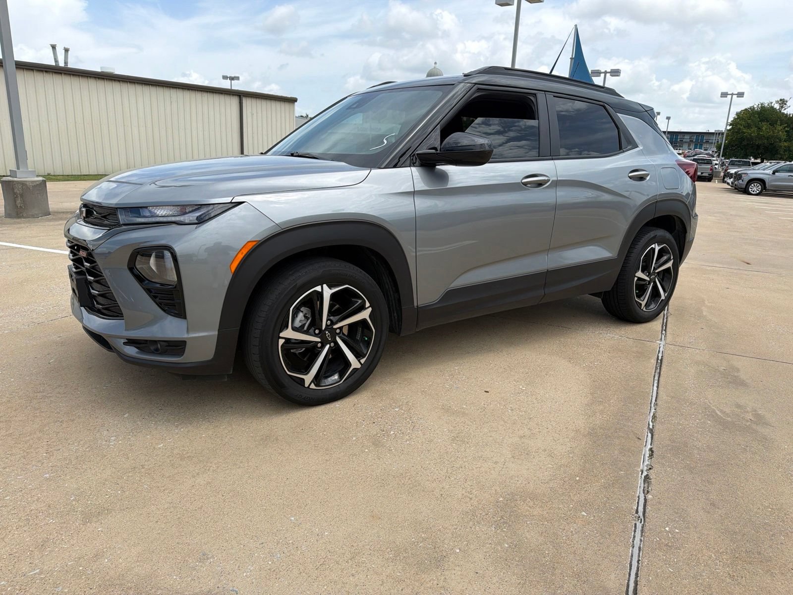 Used 2023 Chevrolet TrailBlazer RS FWD image 4