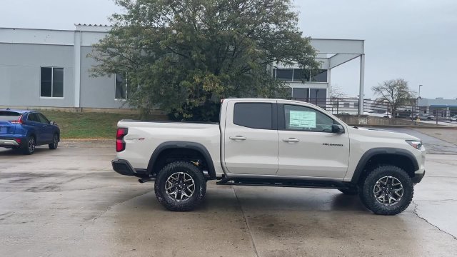 New 2026 Chevrolet Colorado ZR2 w/ Technology Package AWD/4WD image 9