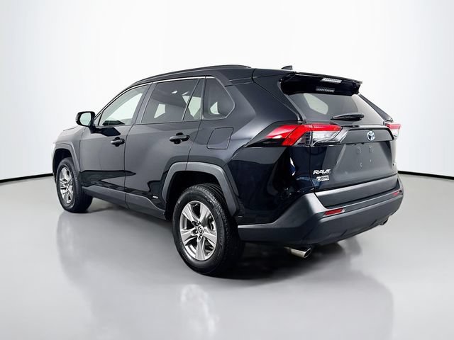 Used 2024 Toyota RAV4 LE AWD/4WD image 6