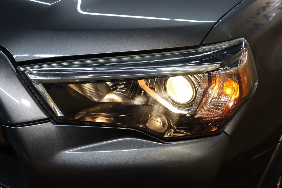 Used 2019 Toyota 4Runner Limited AWD/4WD image 13