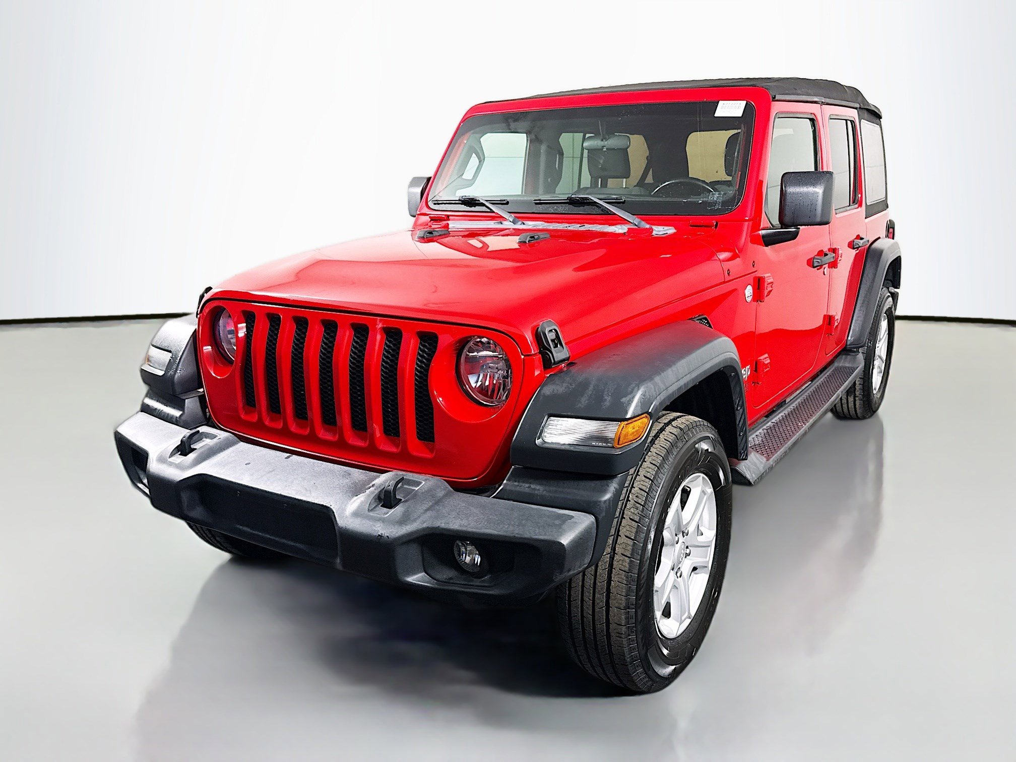 Used 2018 Jeep Wrangler Unlimited Sport S image 4