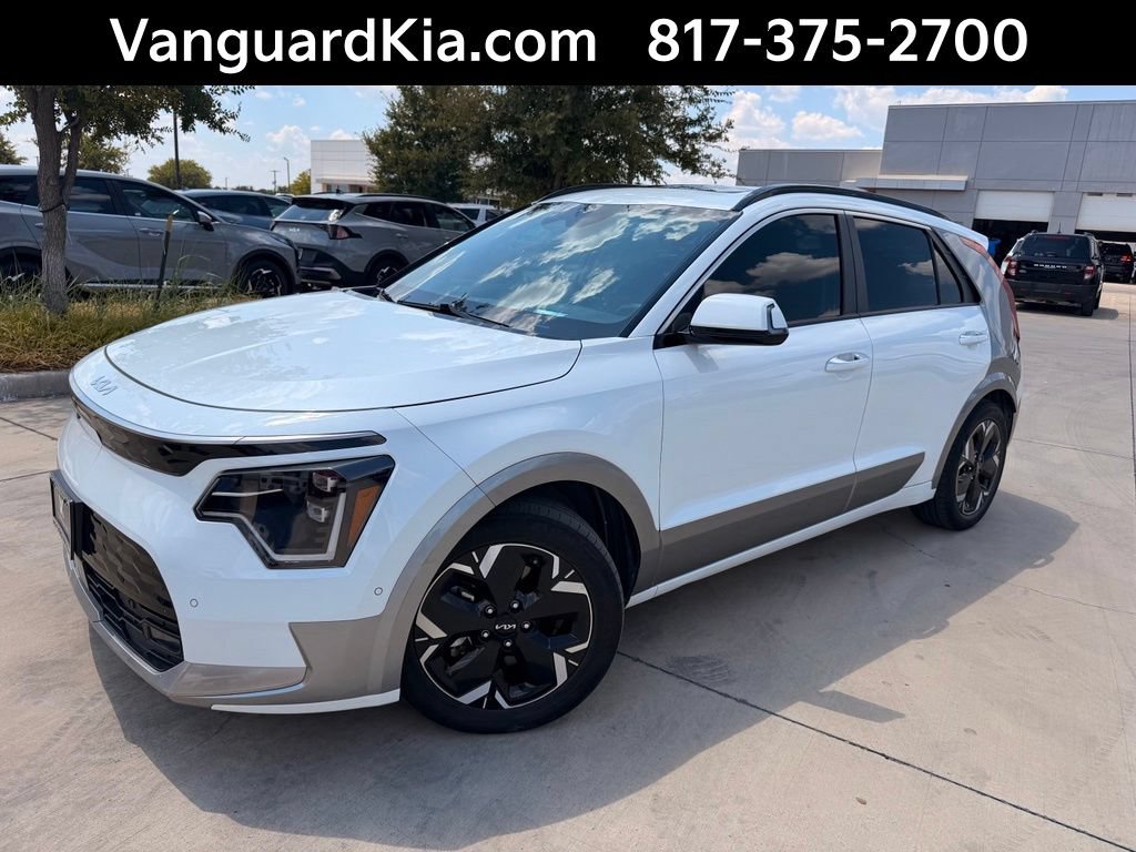 Certified 2023 Kia Niro Wave