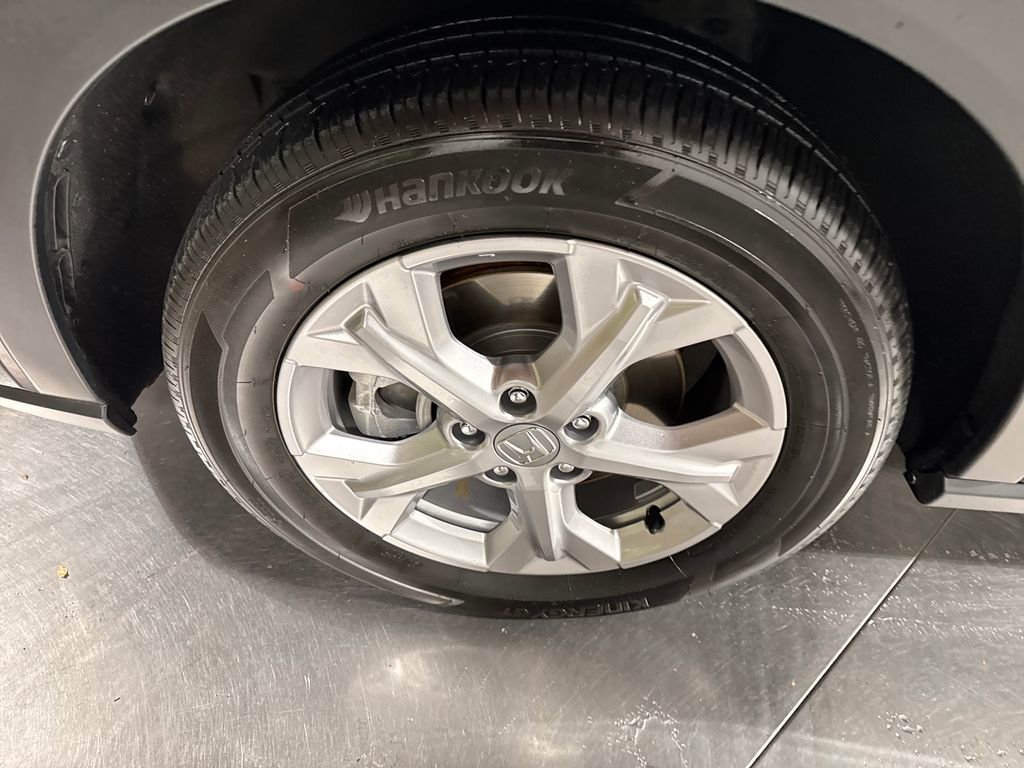 Used 2024 Honda HR-V LX image 2