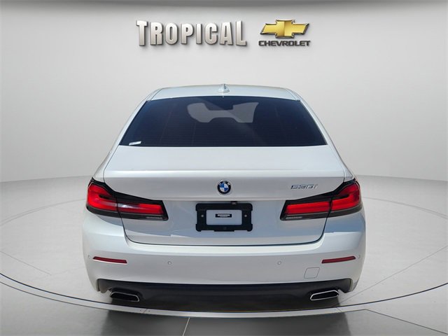 Used 2022 BMW 530i w/ Convenience Package image 4