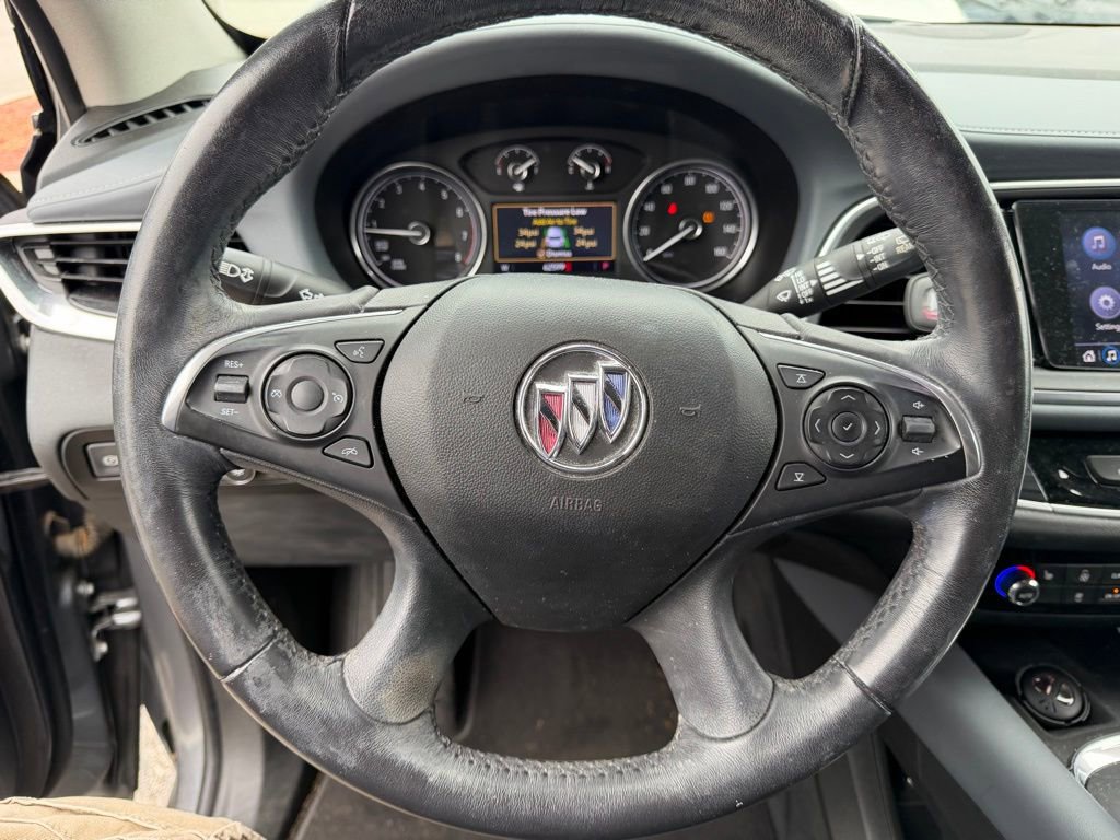 Used 2020 Buick Enclave Essence image 27