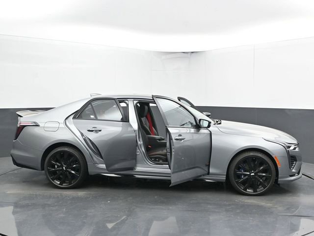 New 2025 Cadillac CT4 V w/ Super Cruise Package image 57