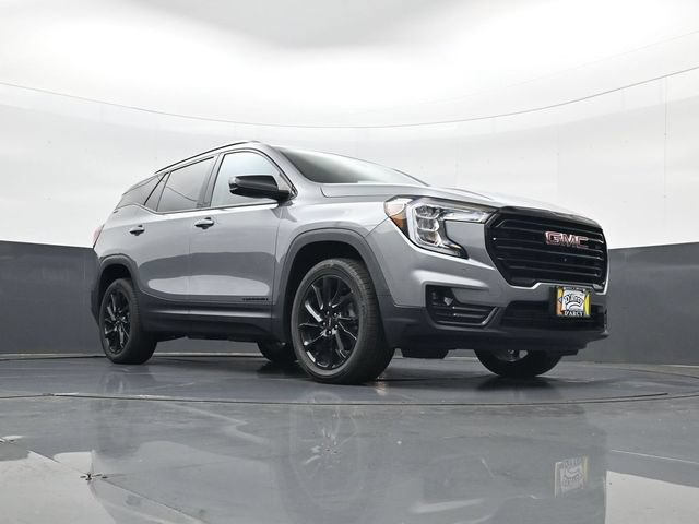 Used 2023 GMC Terrain SLT w/ Tech Package AWD/4WD image 23
