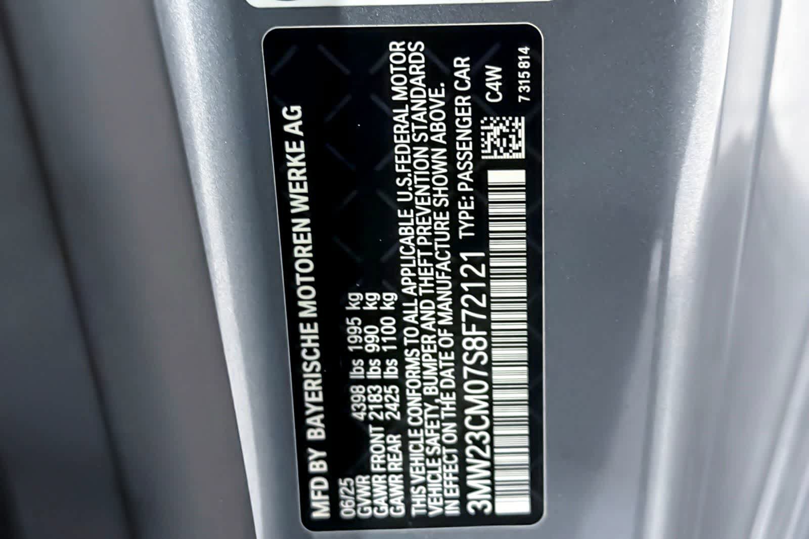 Used 2025 BMW 230i Coupe w/ Convenience Package RWD image 29