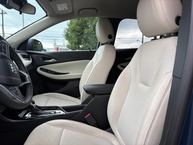 Certified 2024 Buick Encore GX Preferred FWD image 29