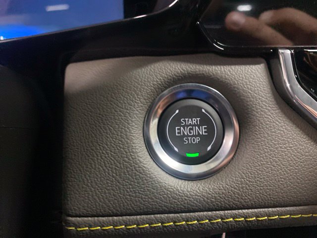 New 2026 Chevrolet Colorado ZR2 w/ Technology Package AWD/4WD image 16