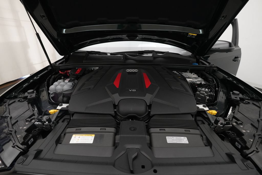 New 2026 Audi SQ7 Prestige AWD/4WD image 3
