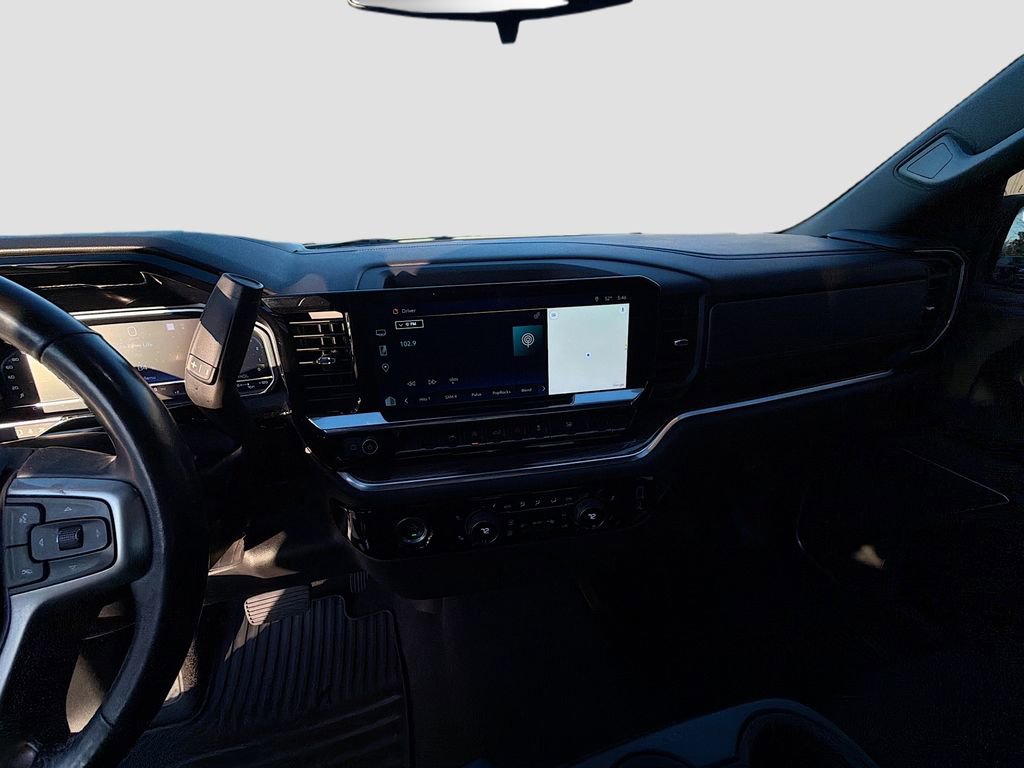 Used 2022 Chevrolet Silverado 1500 RST image 25