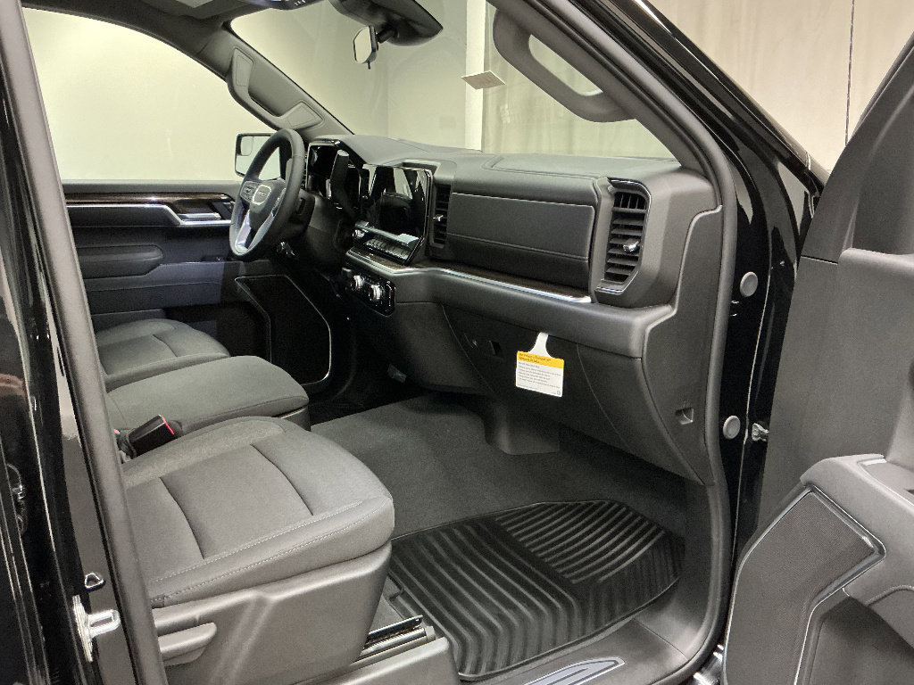New 2026 GMC Sierra 1500 Elevation image 24