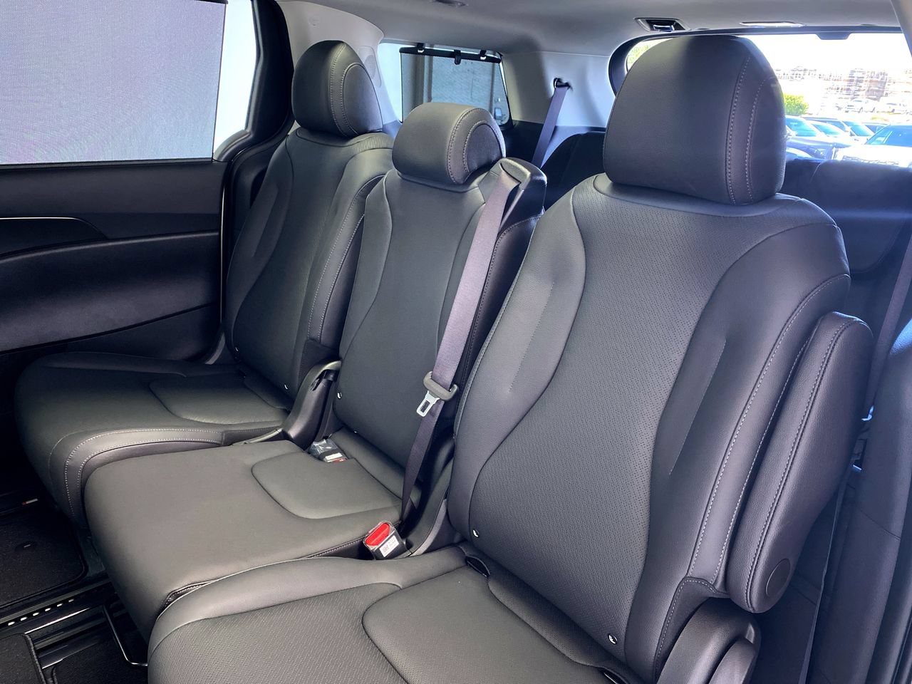 New 2026 Kia Carnival SX Prestige FWD image 35