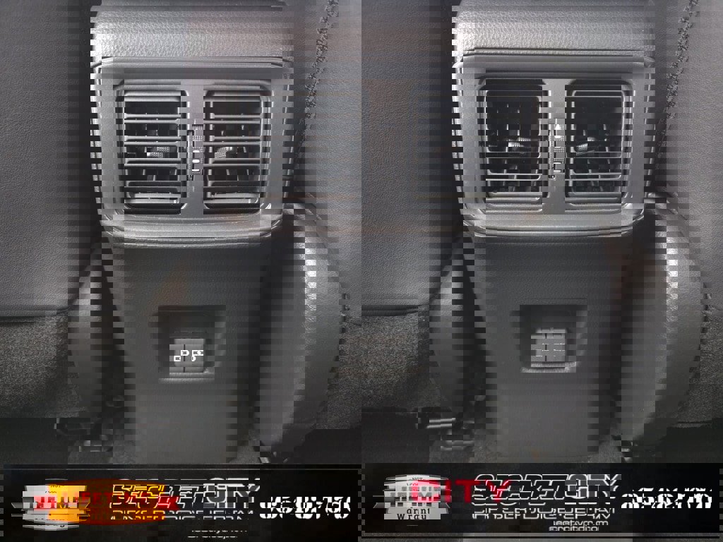 Used 2024 Toyota RAV4 XSE image 28