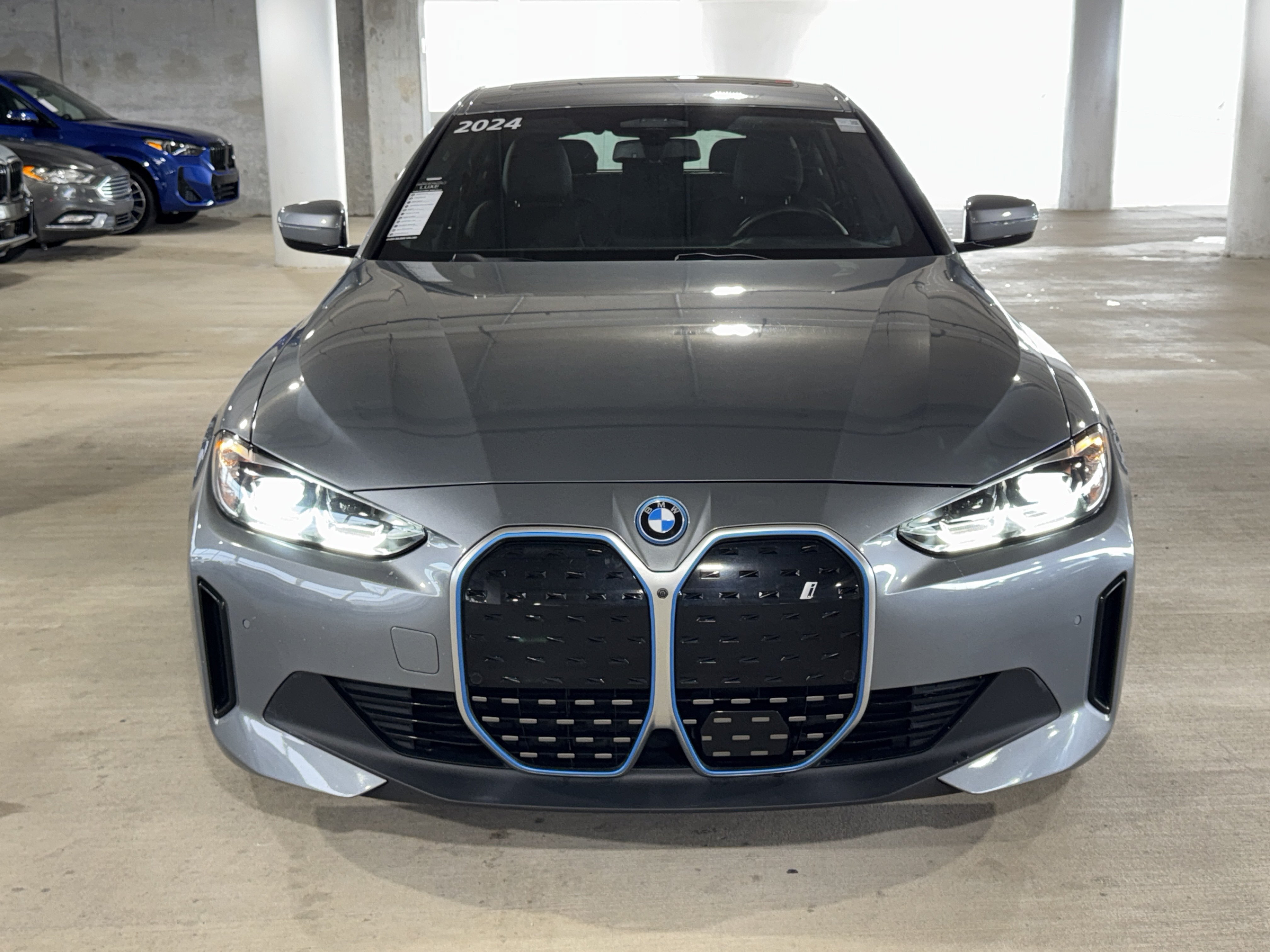 Used 2024 BMW i4 eDrive40 RWD image 3