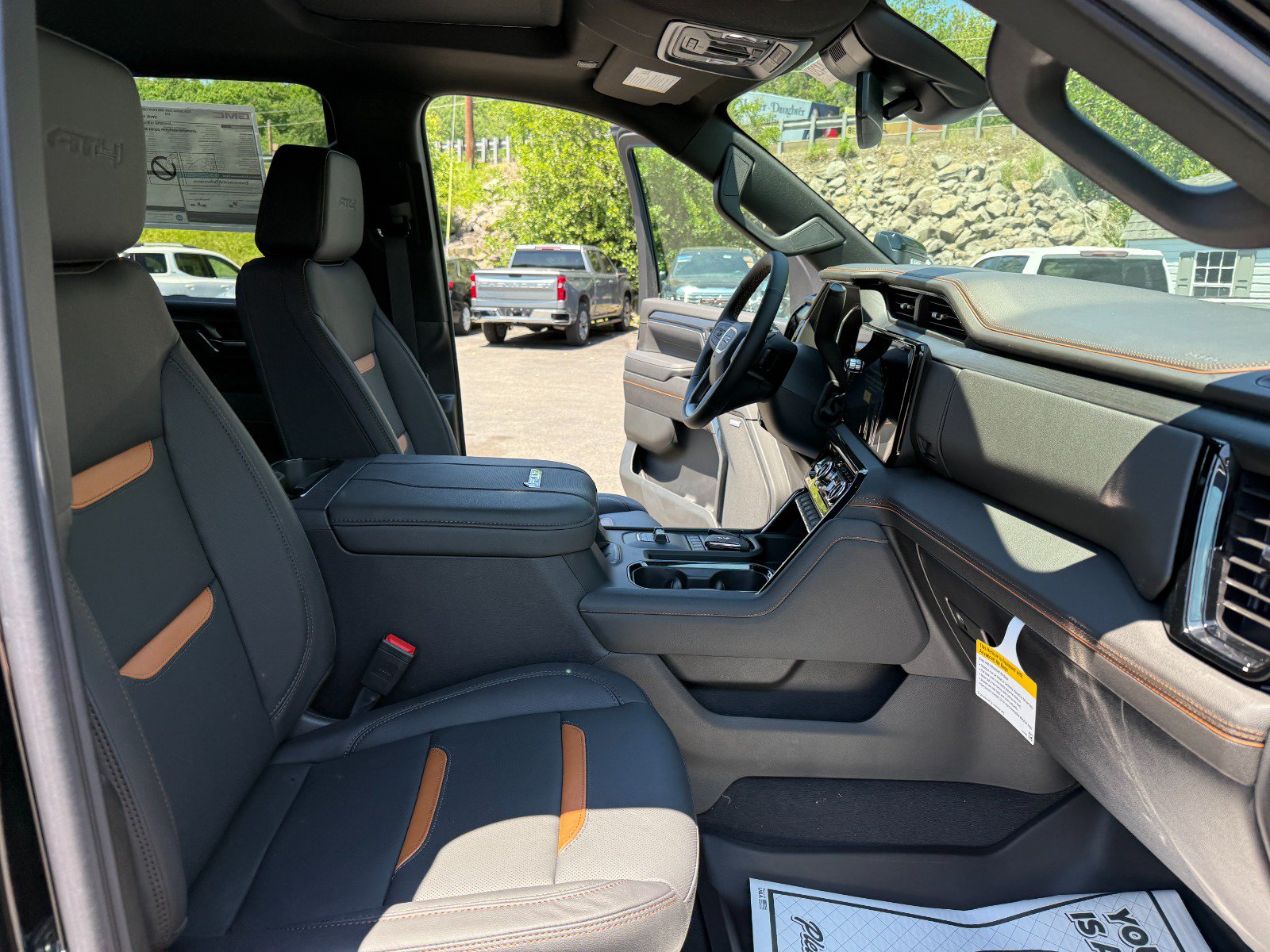 New 2026 GMC Sierra 2500 AT4 AWD/4WD image 23