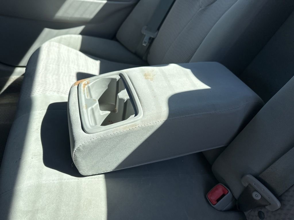 Used 2011 Toyota Camry LE image 13