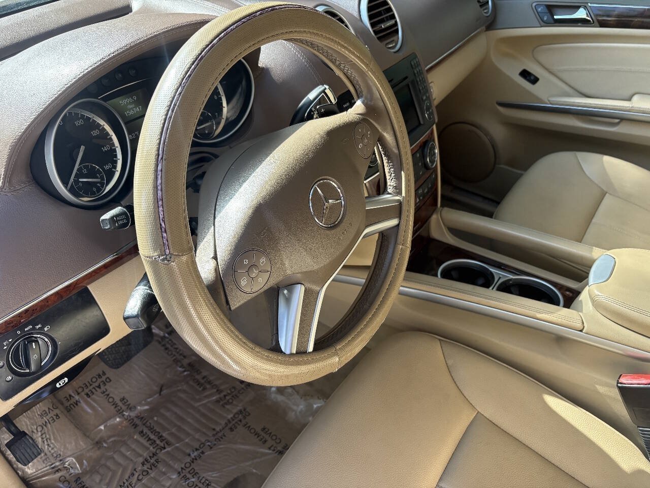 Used 2012 Mercedes-Benz GL 450 4MATIC w/ Premium 1 Pkg image 24