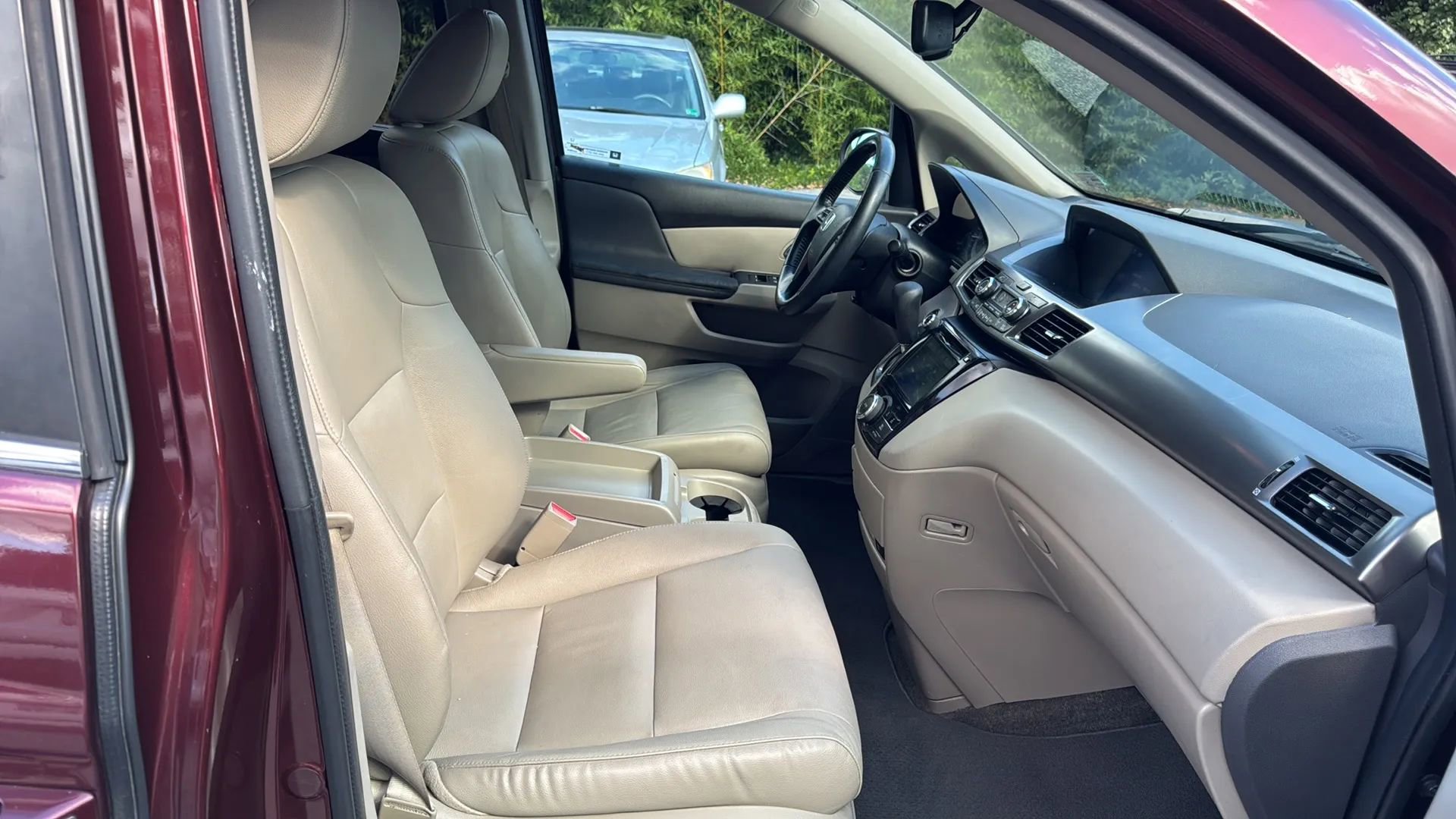 Used 2016 Honda Odyssey EX-L image 12