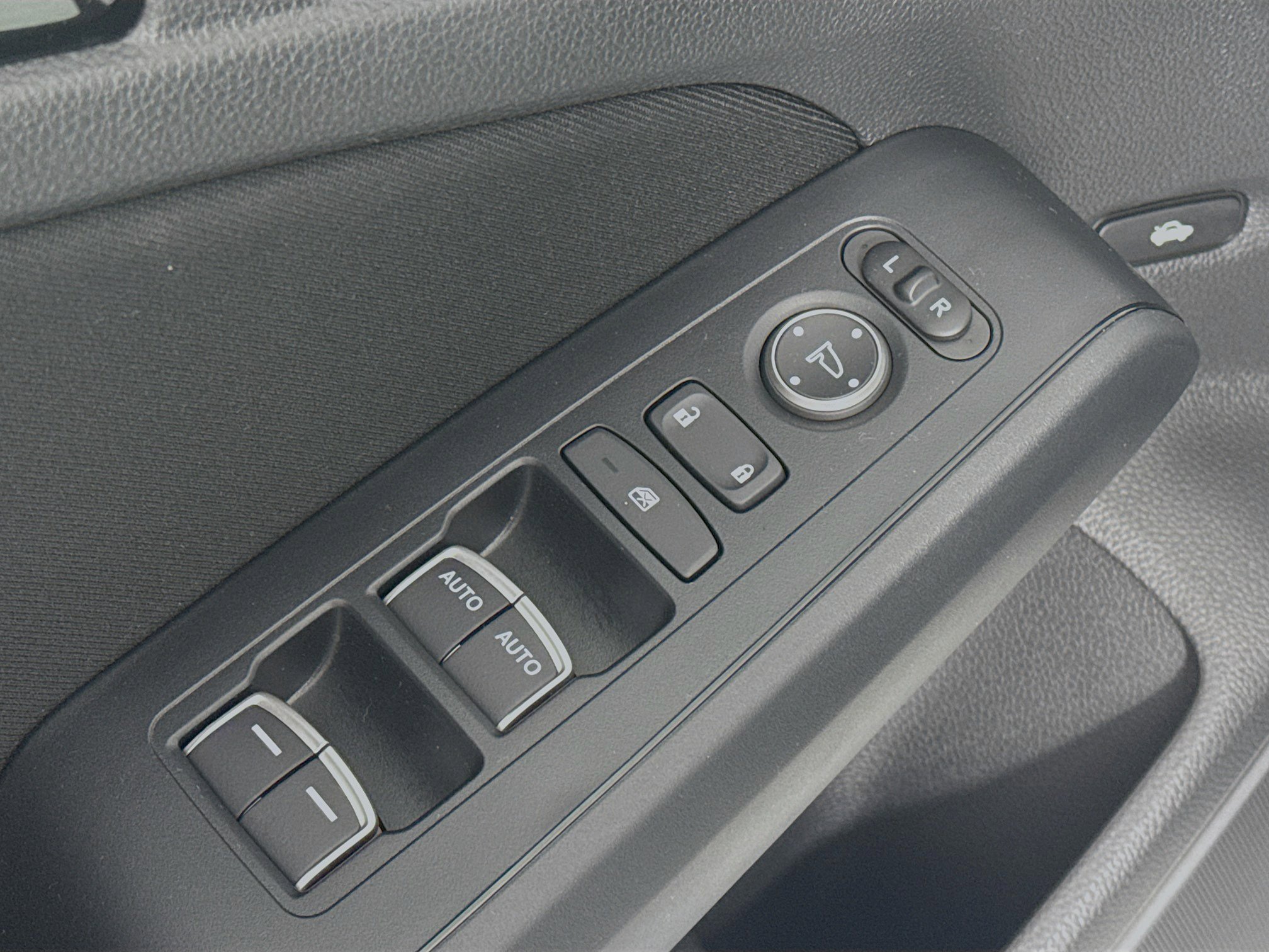 Certified 2023 Honda Civic EX image 17