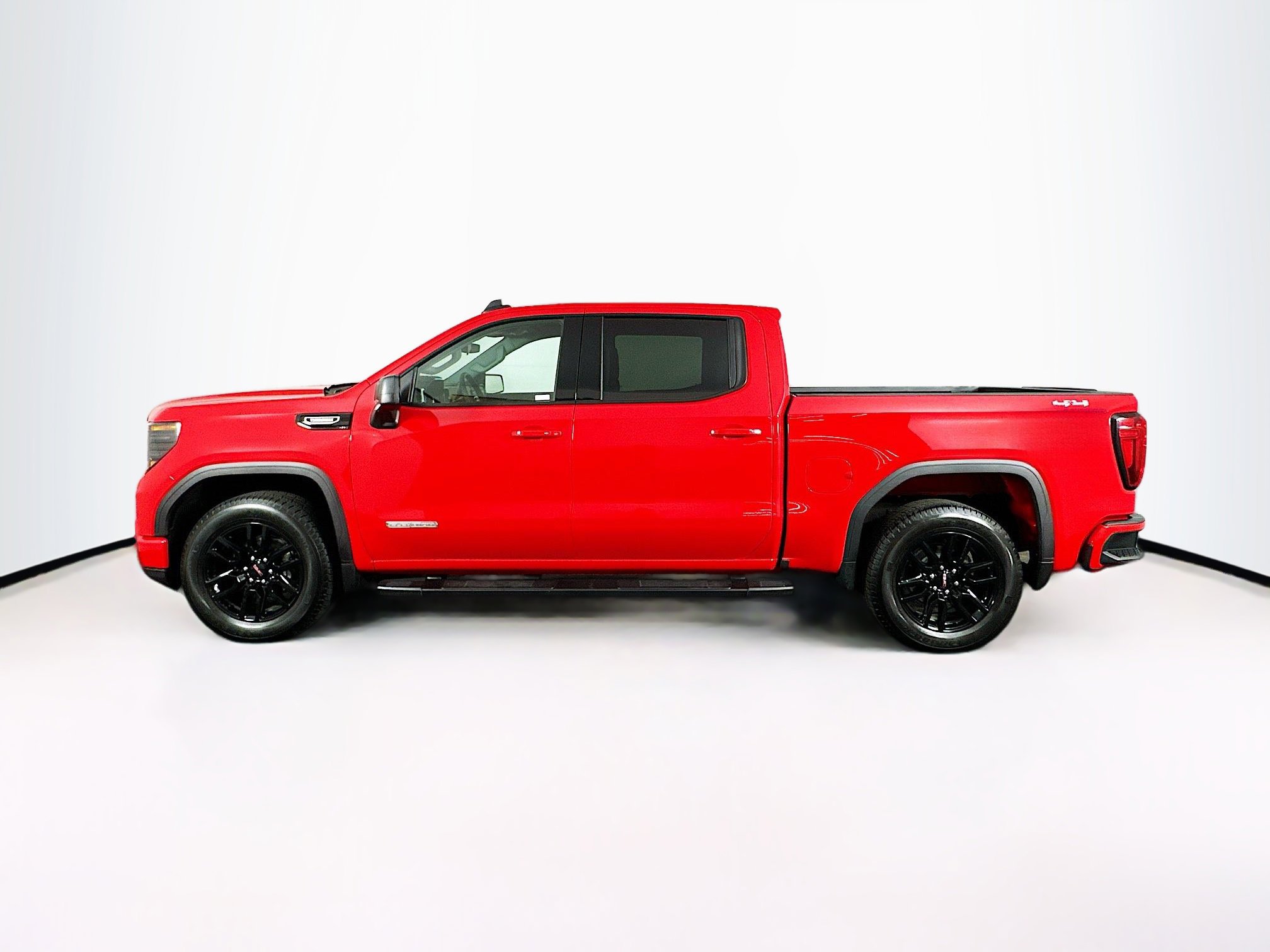 Used 2025 GMC Sierra 1500 Elevation image 4