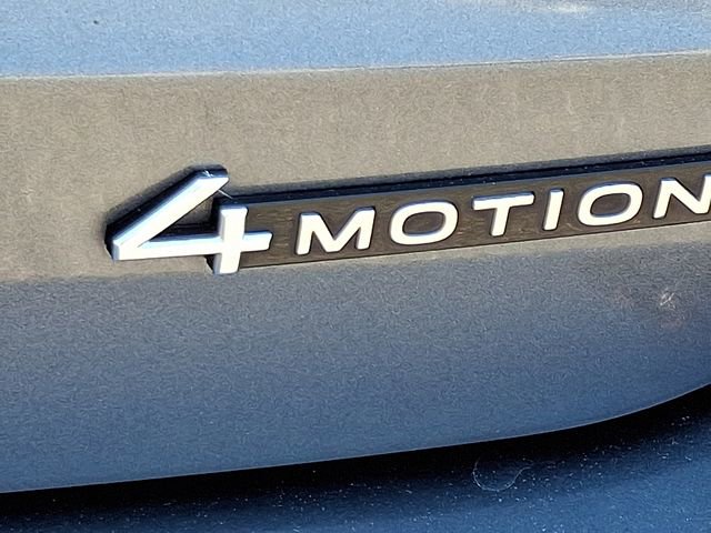 Used 2025 Volkswagen Taos SE AWD/4WD image 30