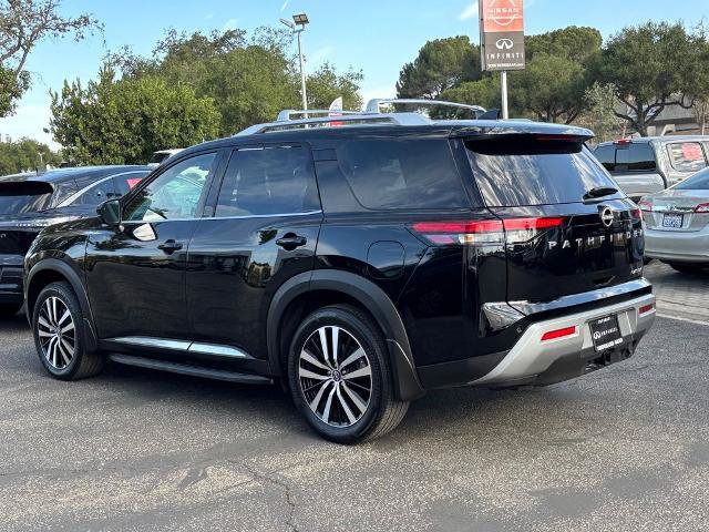 Certified 2025 Nissan Pathfinder Platinum w/ Cargo Package FWD image 6