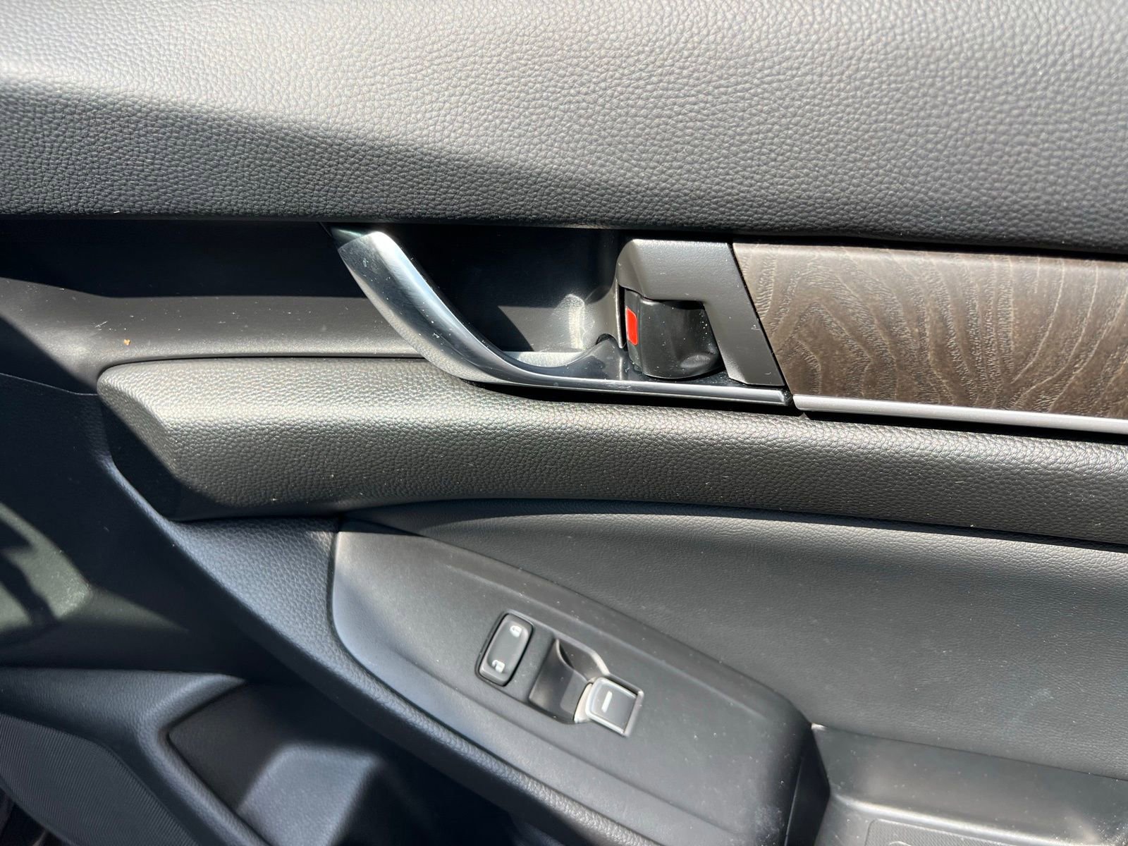 Used 2022 Honda Accord Touring image 49