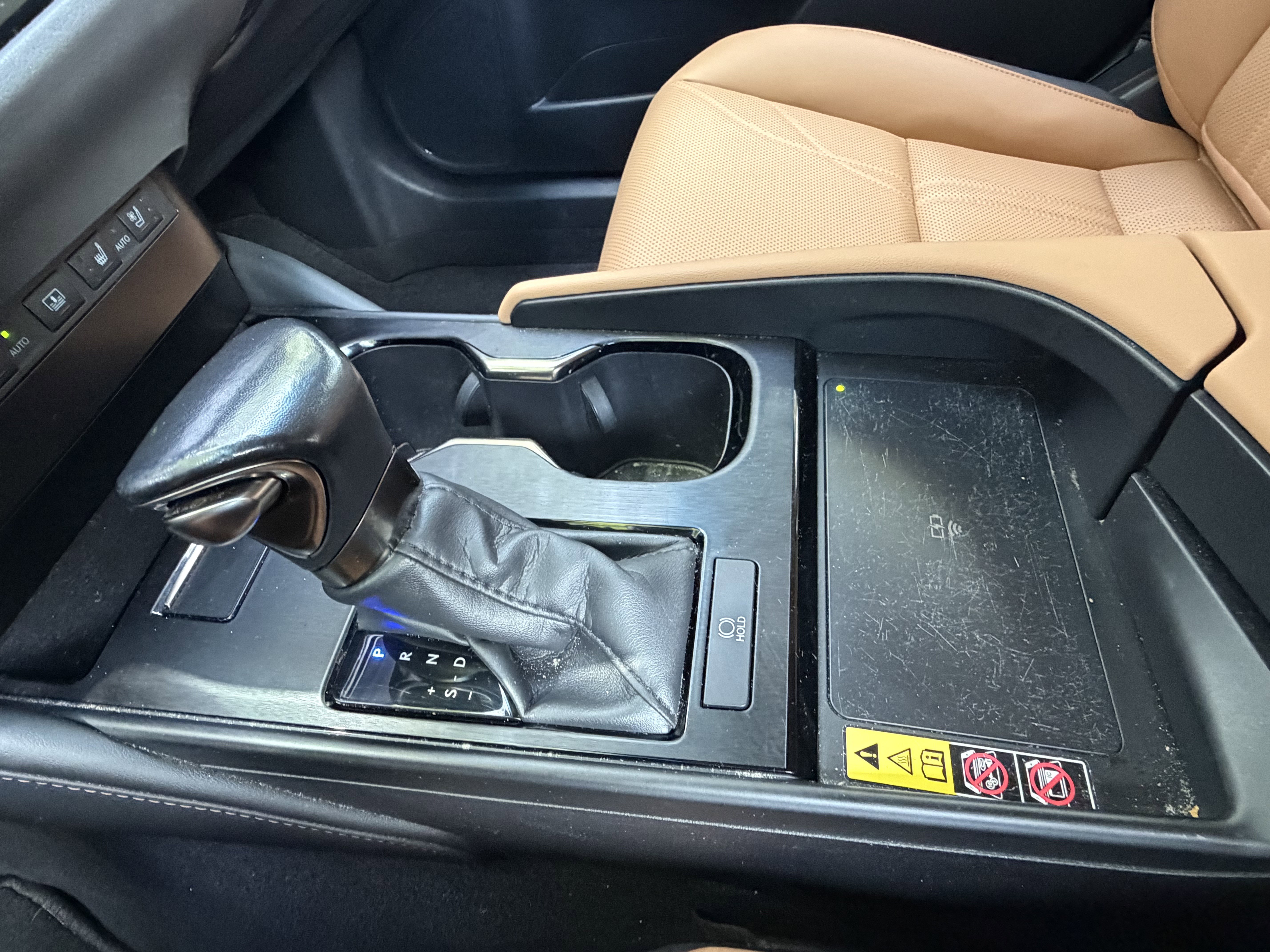Used 2023 Lexus ES 350 Ultra Luxury w/ Accessory Package (Z2) FWD image 28