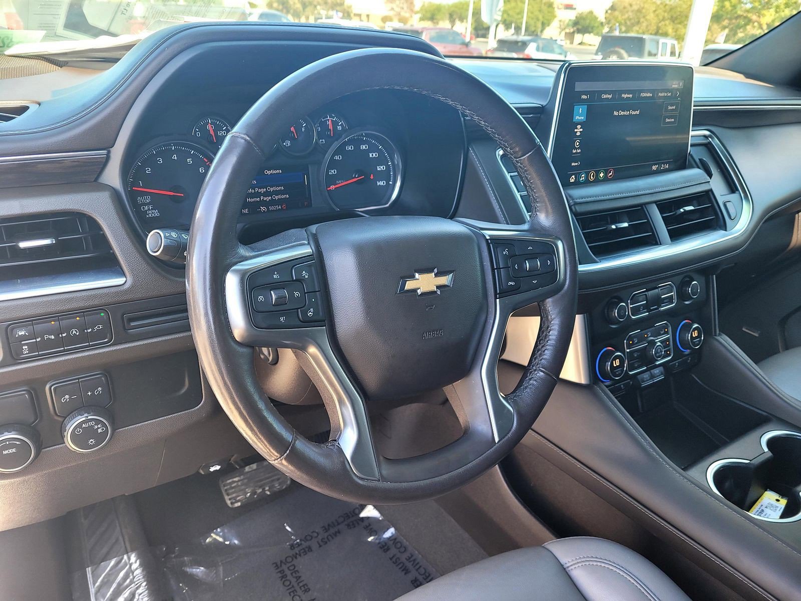 Used 2021 Chevrolet Tahoe LT w/ Luxury Package image 6