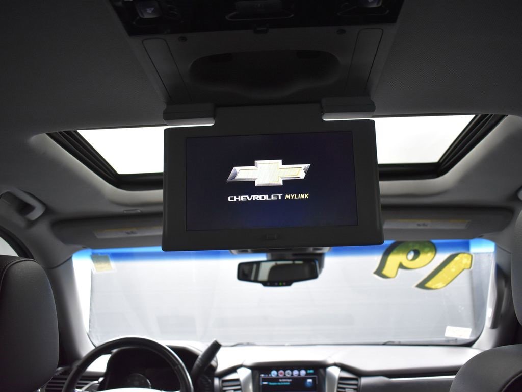 Used 2019 Chevrolet Suburban Premier image 33