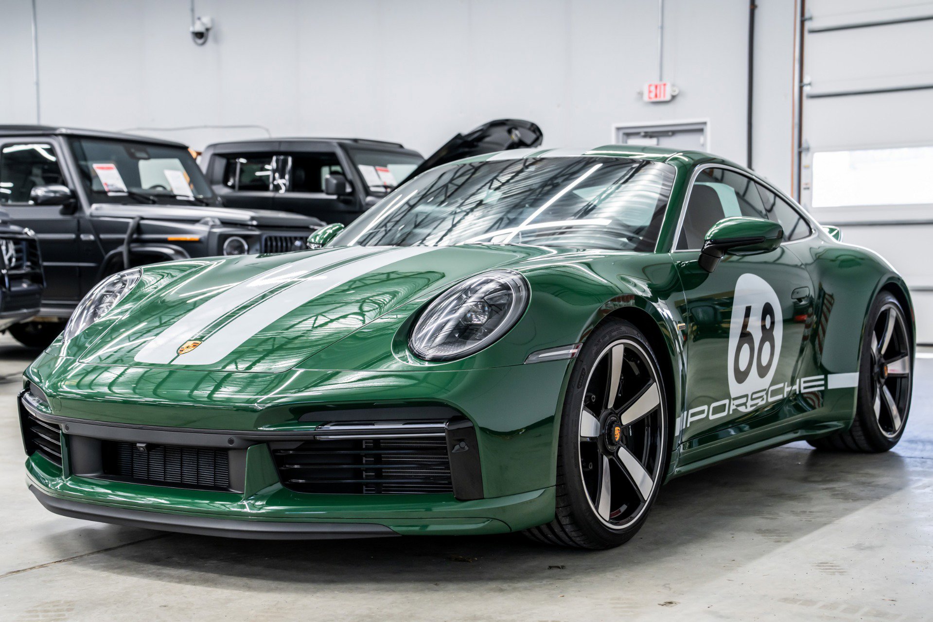 Used 2023 Porsche 911 Sport Classic image 5