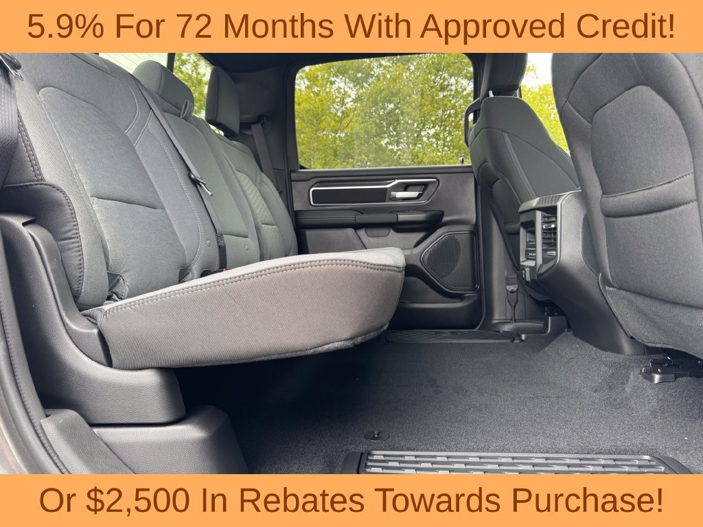 New 2027 RAM 1500 4x4 Crew Cab image 13