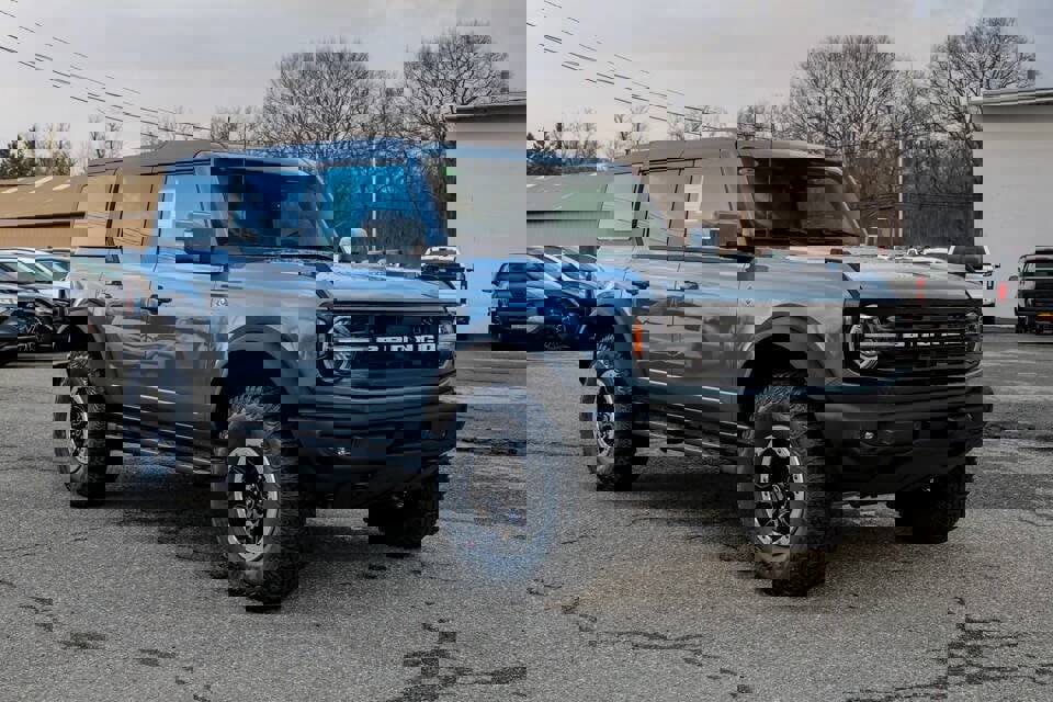 Used 2024 Ford Bronco Outer Banks w/ Sasquatch Package