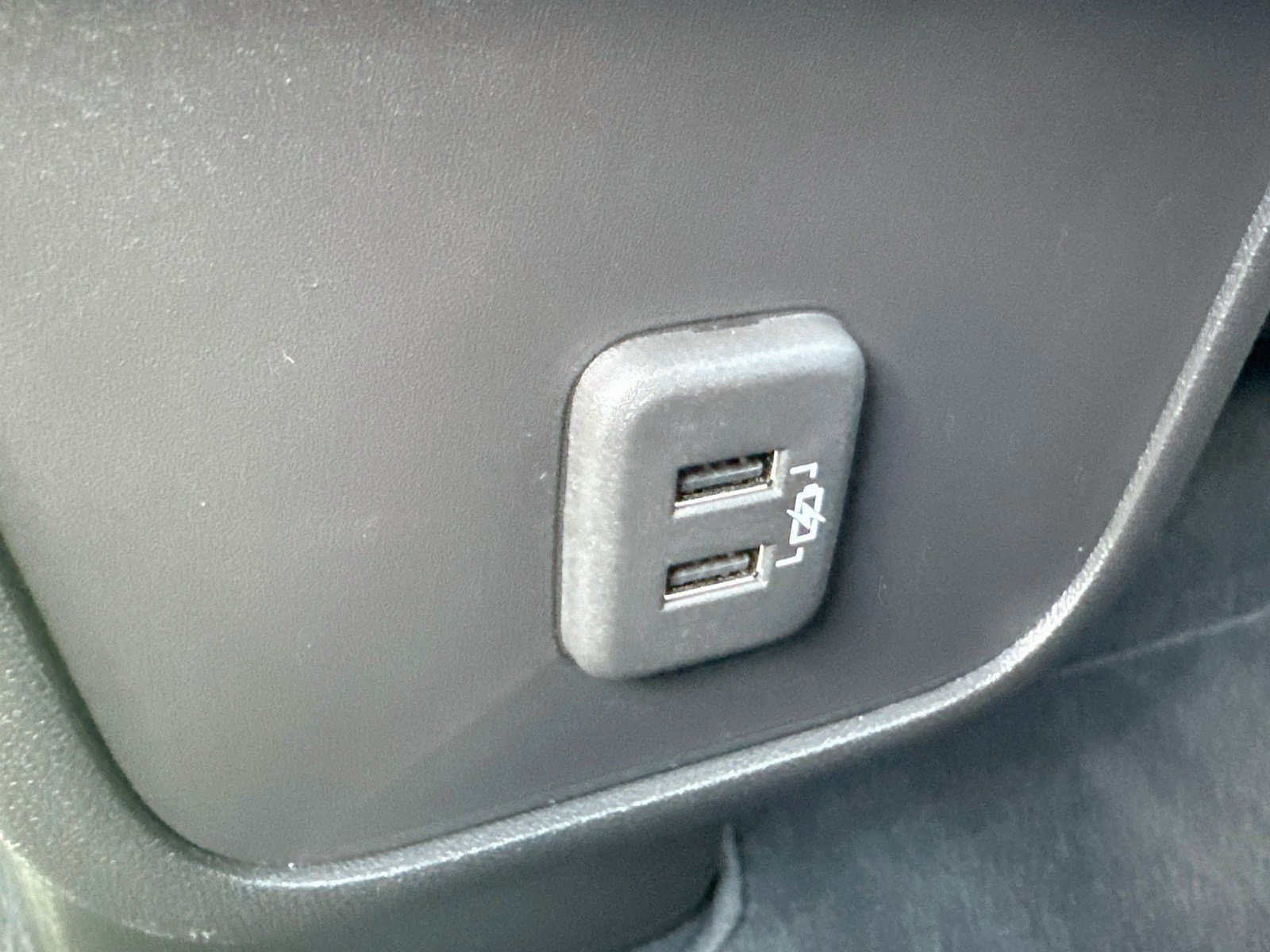 Used 2023 Chevrolet Equinox LT AWD/4WD image 25