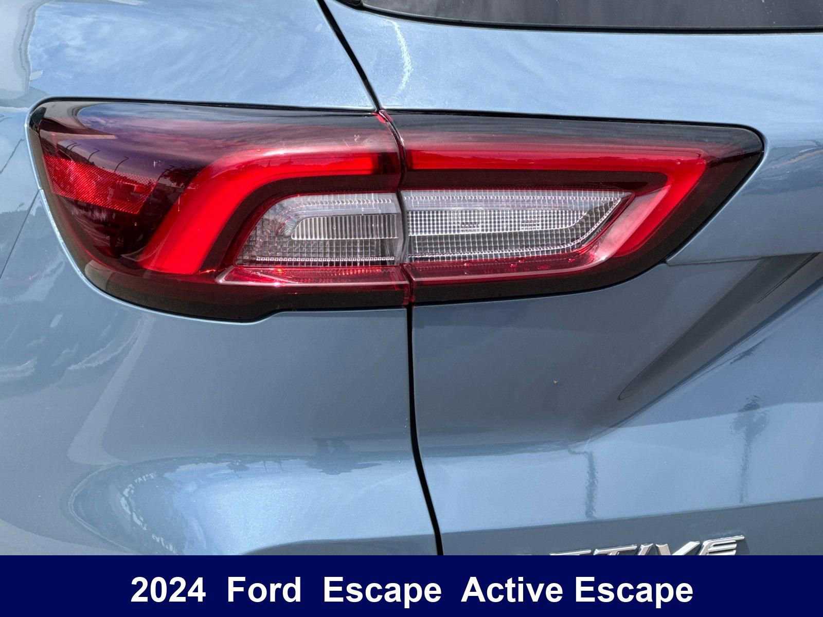 Used 2024 Ford Escape Active FWD image 34