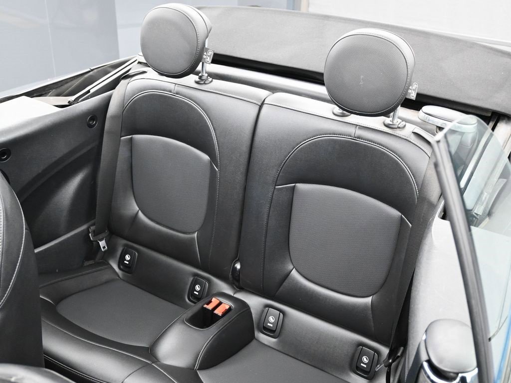 Used 2022 MINI Cooper S image 31